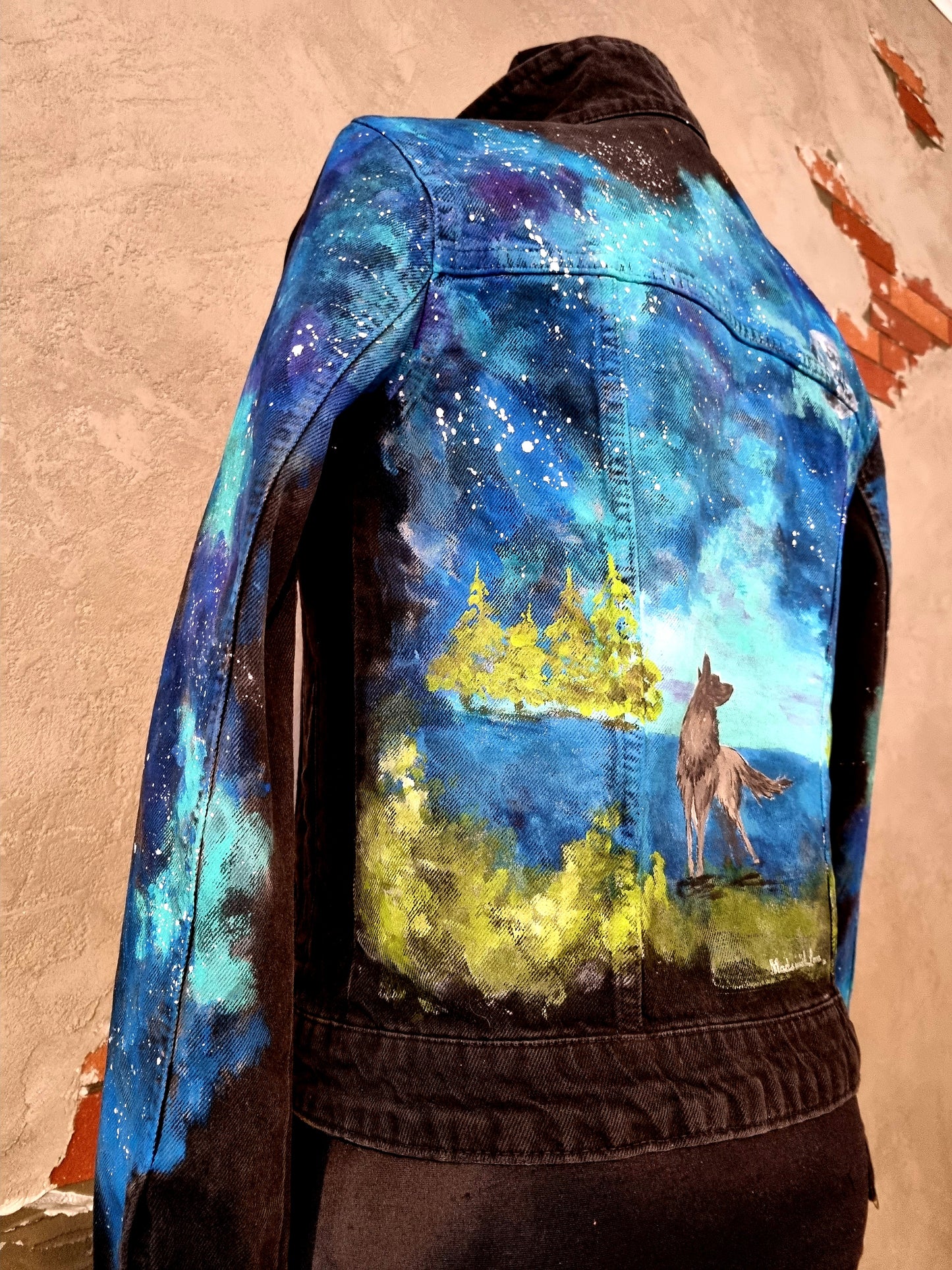 Geaca "Wolf and Aurora"