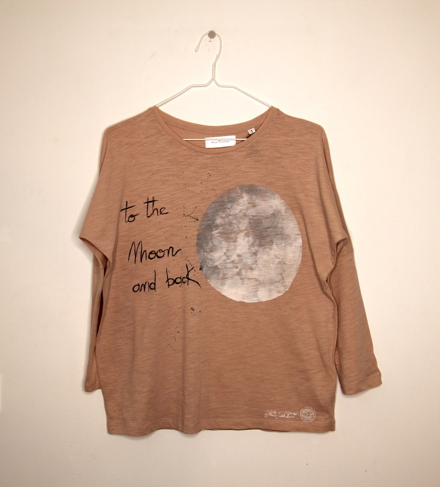 Tricou Pictat, Antante, Cadou unicat, Cadou pictat, Pictura pe haine, tricouri personalizate piticool, tricouri pictate manual, tricouri pictate manual casual, tricouri pictate manual pret, pictura tricouri, tricouri pictate pentru copii, cadou sf valentin, valentine's day