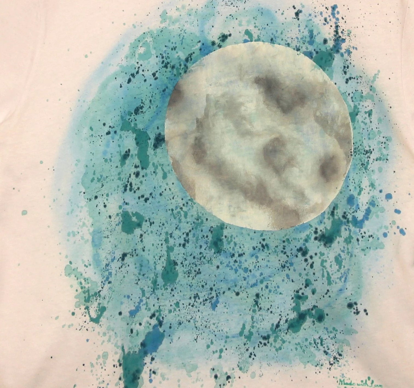 Tricou Pictat, Cadou unicat, Cadou pictat, Pictura pe haine, tricouri personalizate piticool, Eagle painted, Luna, Moon, tricouri pictate manual, tricouri pictate manual casual, tricouri pictate manual pret, pictura tricouri, tricouri pictate pentru copii, cadou sf valentin, valentine's day