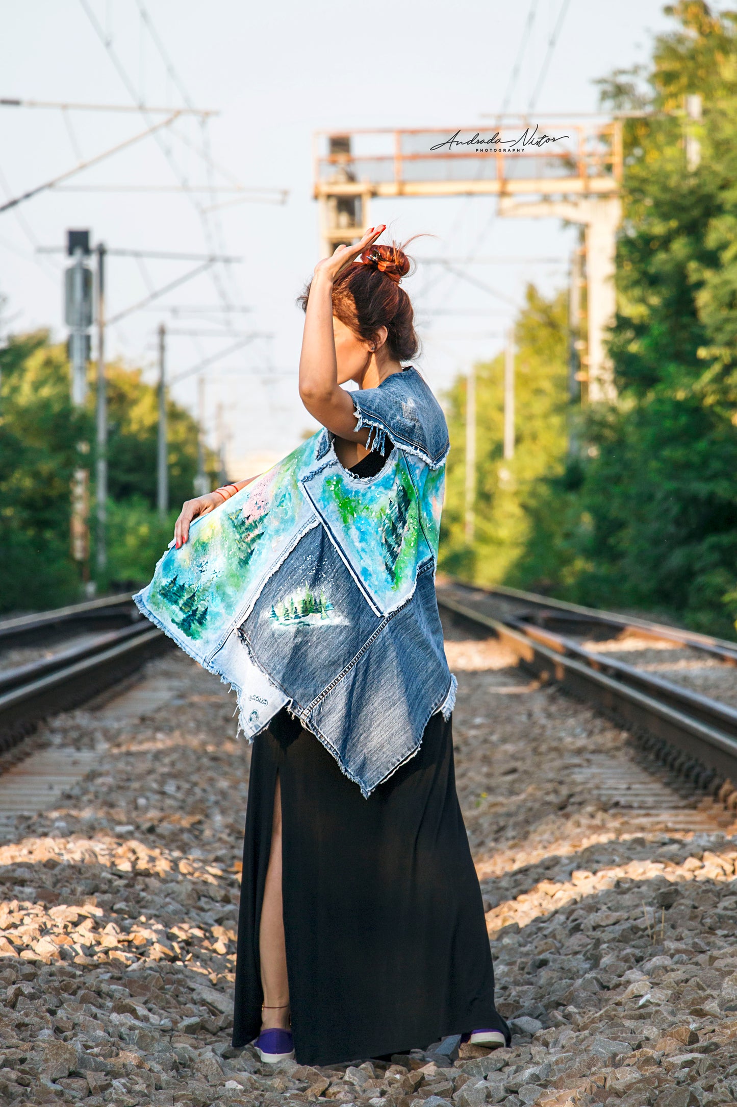 Vesta pictata "Tree vibe"